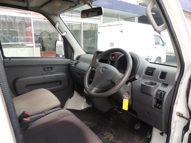 ダイハツ ハイゼットバン EBD-S321Vの写真25