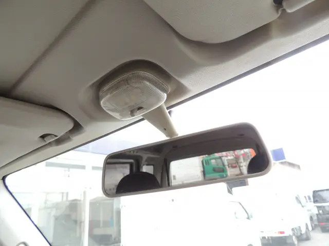 ダイハツ ハイゼットバン EBD-S321Vの写真30