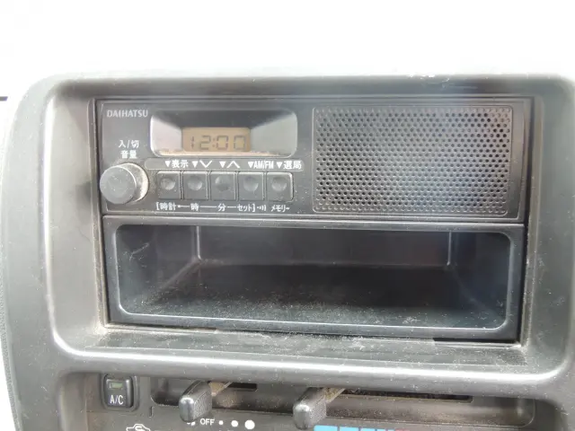 ダイハツ ハイゼットバン EBD-S321Vの写真32