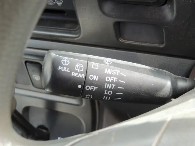 ダイハツ ハイゼットバン EBD-S321Vの写真29