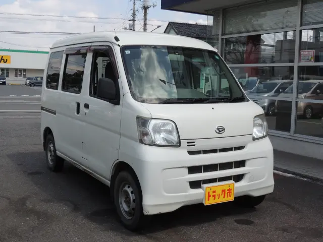 ダイハツ ハイゼットバン EBD-S331V(4WD)の写真3