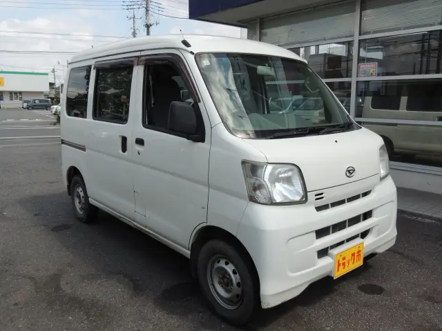 ダイハツ ハイゼットバン EBD-S331V(4WD)の写真4