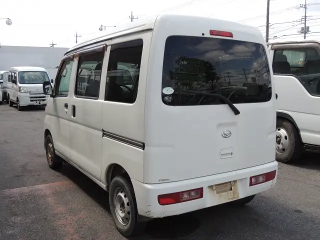 ダイハツ ハイゼットバン EBD-S331V(4WD)の写真10