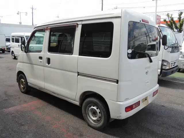 ダイハツ ハイゼットバン EBD-S331V(4WD)の写真11