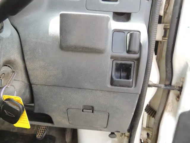 ダイハツ ハイゼットバン EBD-S331V(4WD)の写真39