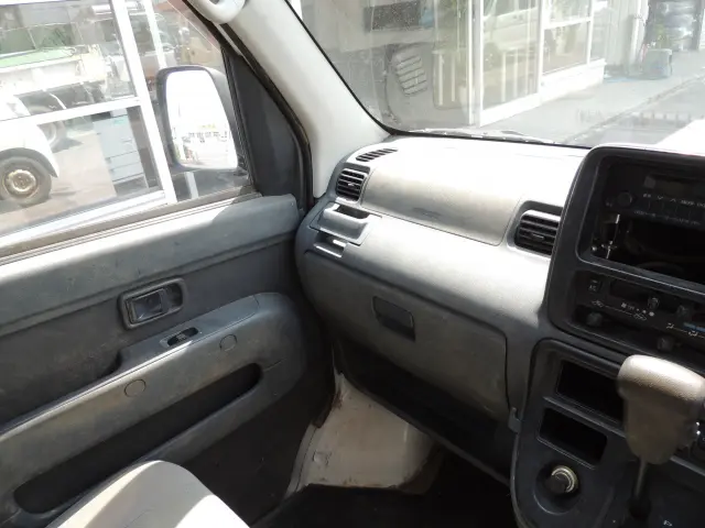 ダイハツ ハイゼットバン EBD-S331V(4WD)の写真43