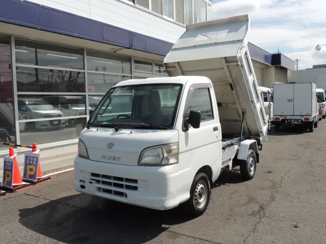 ダイハツ ハイゼットトラック EBD-S211P(4WD)の写真1