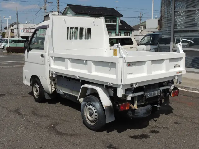 ダイハツ ハイゼットトラック EBD-S211P(4WD)の写真16