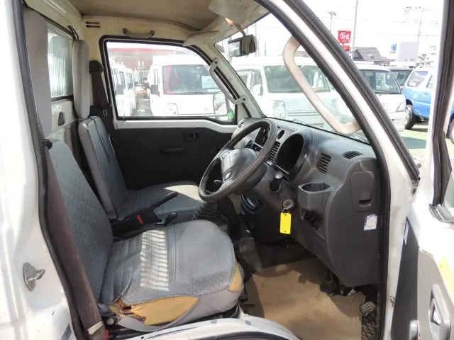 ダイハツ ハイゼットトラック EBD-S211P(4WD)の写真32