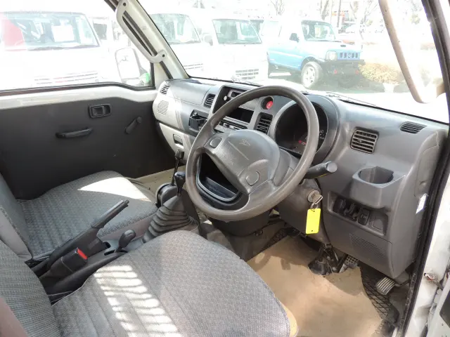 ダイハツ ハイゼットトラック EBD-S211P(4WD)の写真34