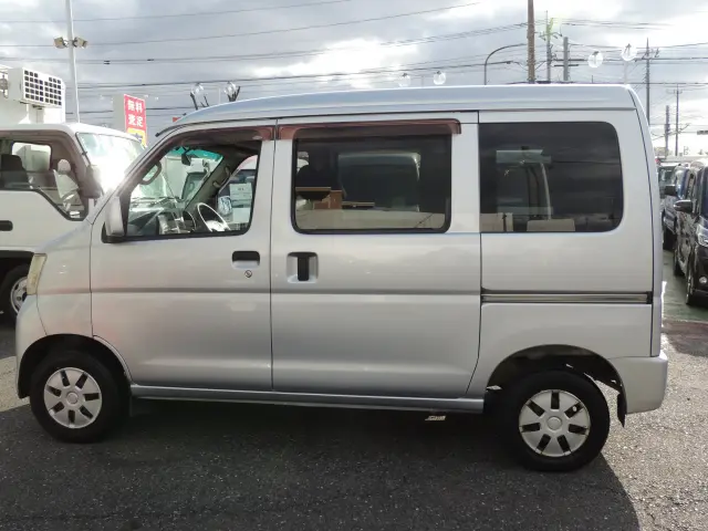 ダイハツ ハイゼットバン EBD-S321V(2WD)の写真11