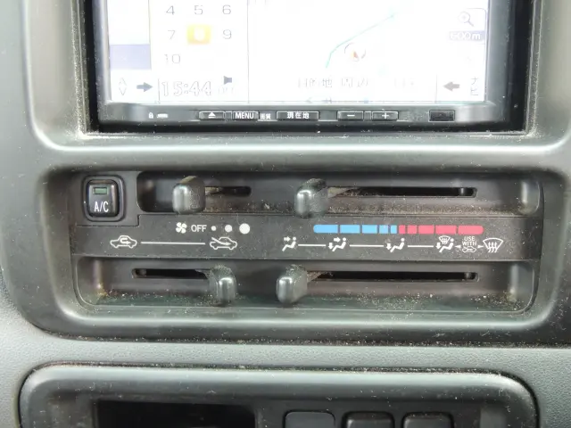 ダイハツ ハイゼットバン EBD-S321V(2WD)の写真33