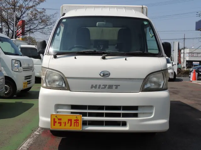 ダイハツ ハイゼットトラック EBD-S211P(4WD)の写真2