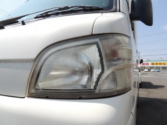 ダイハツ ハイゼットトラック EBD-S211P(4WD)の写真9