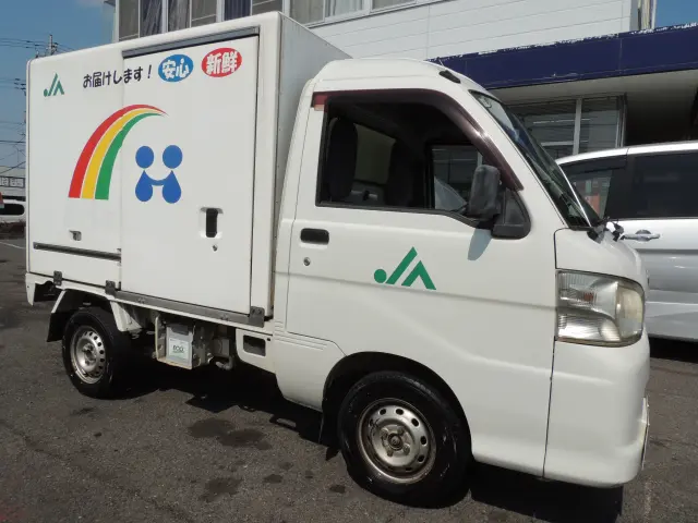 ダイハツ ハイゼットトラック EBD-S211P(4WD)の写真11