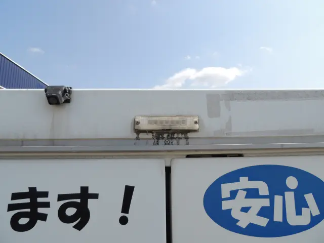 ダイハツ ハイゼットトラック EBD-S211P(4WD)の写真18