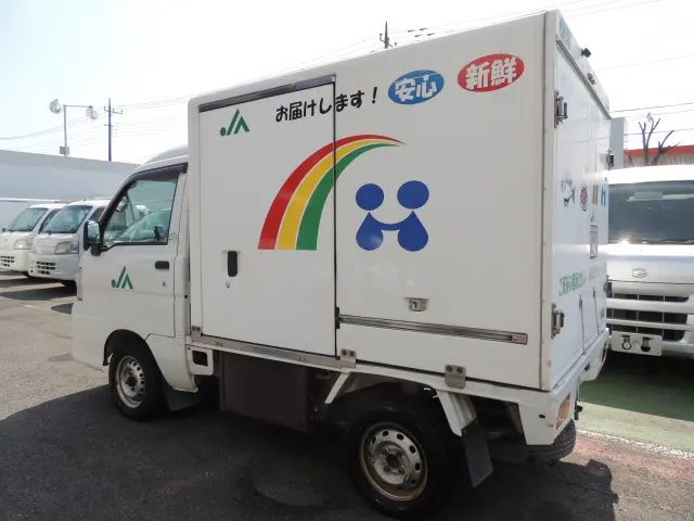 ダイハツ ハイゼットトラック EBD-S211P(4WD)の写真20