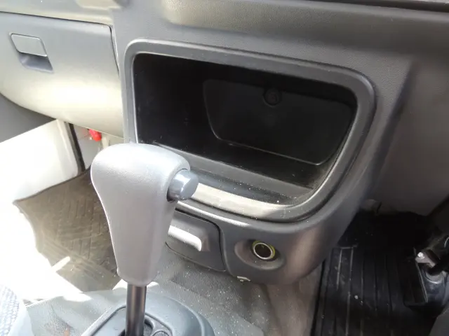 ダイハツ ハイゼットトラック EBD-S211P(4WD)の写真32