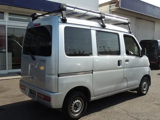 ダイハツ ハイゼットバン EBD-S321V(2WD)の写真8