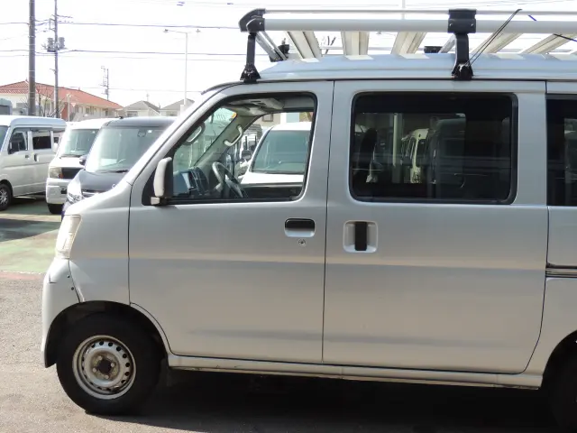 ダイハツ ハイゼットバン EBD-S321V(2WD)の写真15