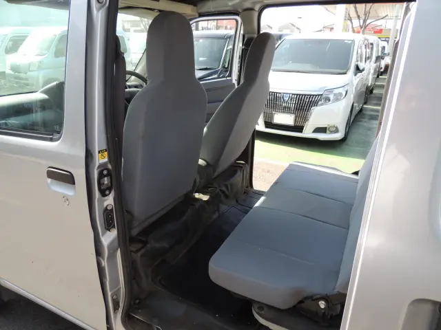 ダイハツ ハイゼットバン EBD-S321V(2WD)の写真32