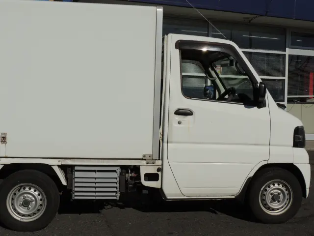 日産 クリッパートラック GBD-U71T(2WD)の写真6