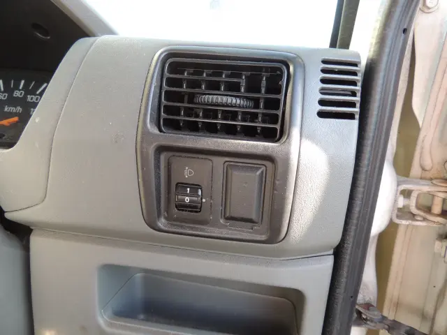 日産 クリッパートラック GBD-U71T(2WD)の写真35