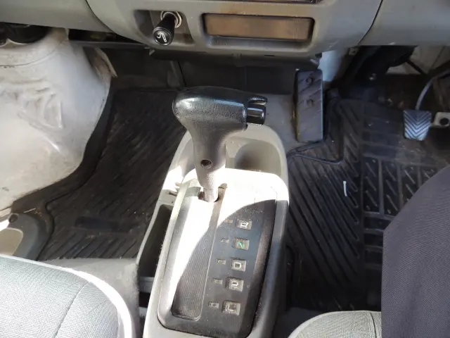 日産 クリッパートラック GBD-U71T(2WD)の写真44