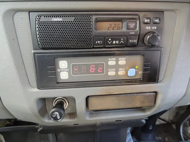 日産 クリッパートラック GBD-U71T(2WD)の写真45