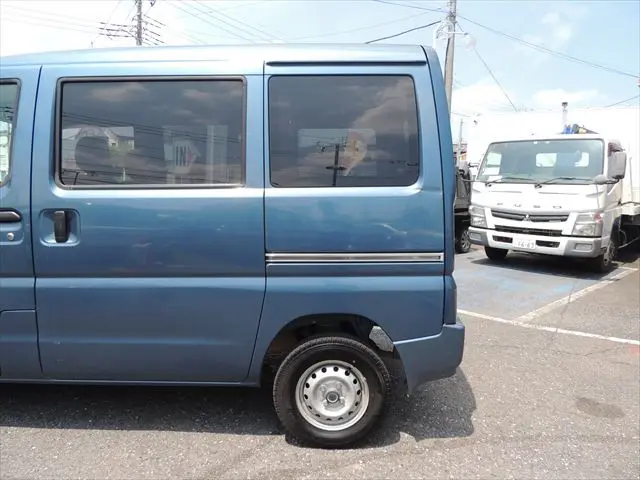 日産 クリッパーバン GBD-U71V(2WD)の写真16