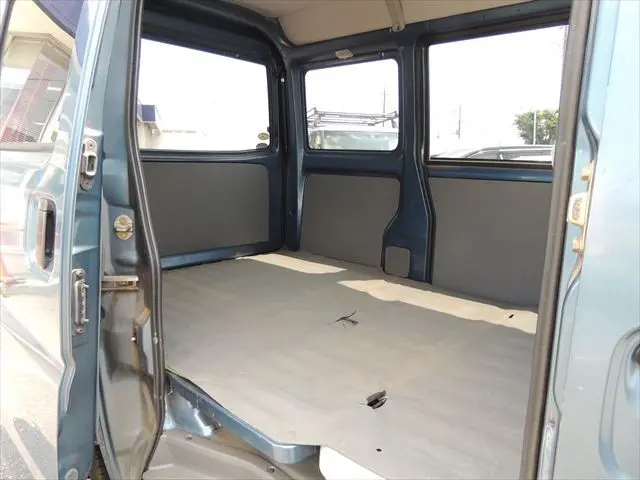 日産 クリッパーバン GBD-U71V(2WD)の写真31