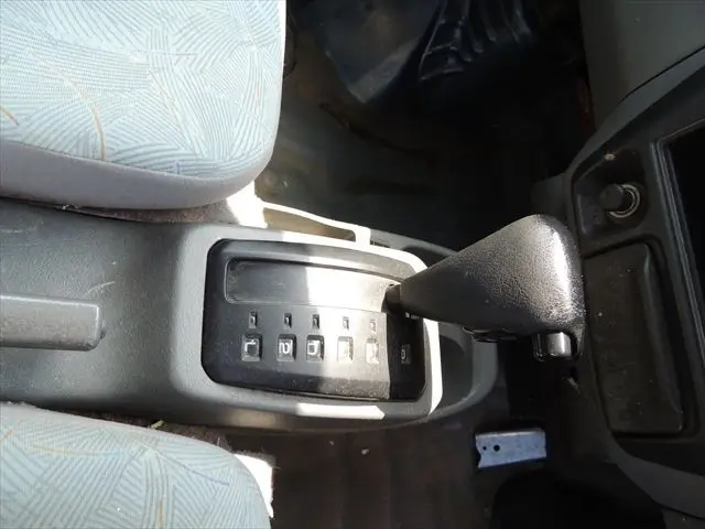 日産 クリッパーバン GBD-U71V(2WD)の写真44