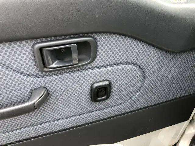ダイハツ ハイゼットトラック EBD-S211P(4WD)の写真29