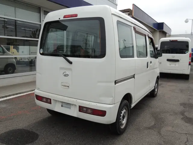 ダイハツ ハイゼットバン EBD-S321V(2WD)の写真9