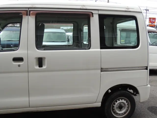 ダイハツ ハイゼットバン EBD-S321V(2WD)の写真14