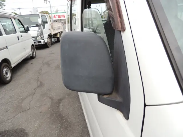 ダイハツ ハイゼットバン EBD-S321V(2WD)の写真19