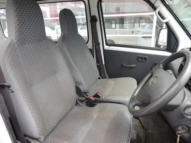 ダイハツ ハイゼットバン EBD-S321V(2WD)の写真27