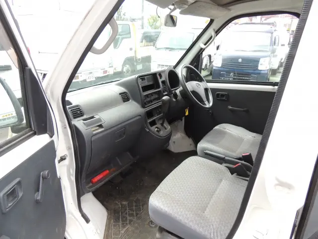 ダイハツ ハイゼットバン EBD-S321V(2WD)の写真36