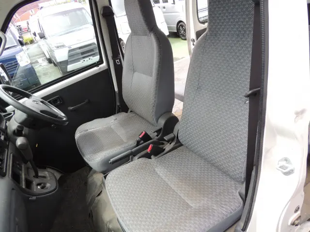 ダイハツ ハイゼットバン EBD-S321V(2WD)の写真37