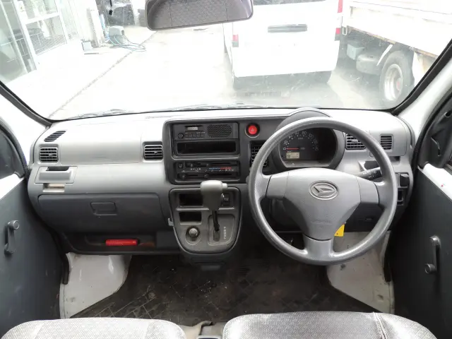 ダイハツ ハイゼットバン EBD-S321V(2WD)の写真39