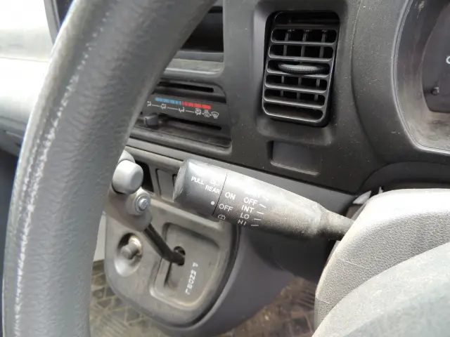 ダイハツ ハイゼットバン EBD-S321V(2WD)の写真42