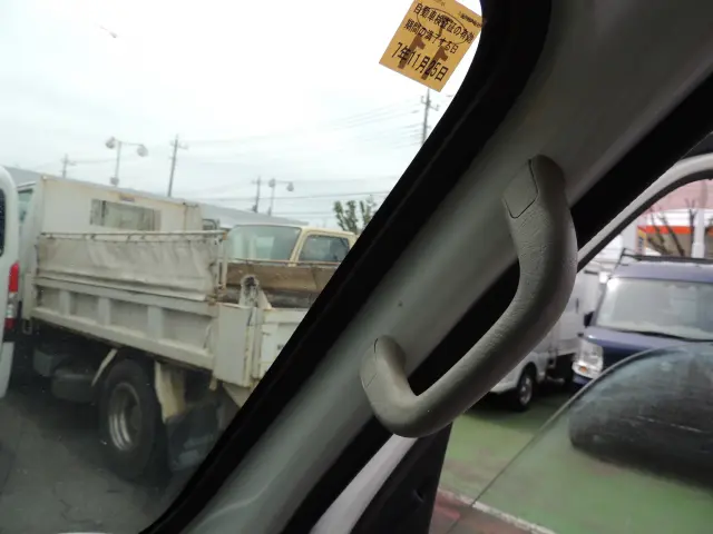 ダイハツ ハイゼットバン EBD-S321V(2WD)の写真47