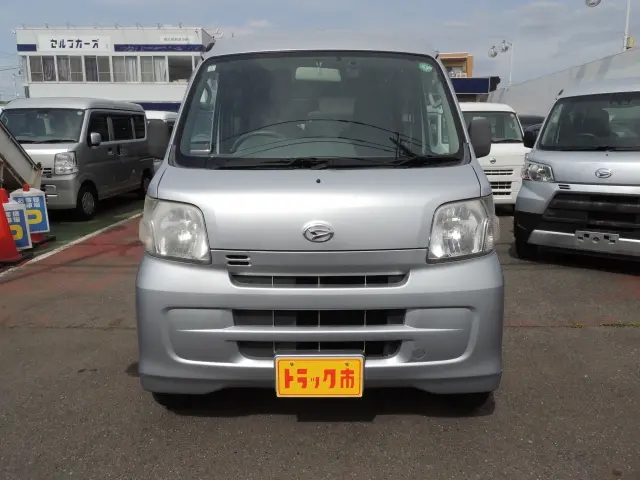ダイハツ ハイゼットバン EBD-S321V(2WD)の写真2