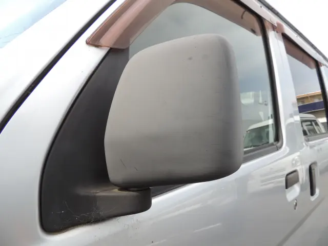 ダイハツ ハイゼットバン EBD-S321V(2WD)の写真4