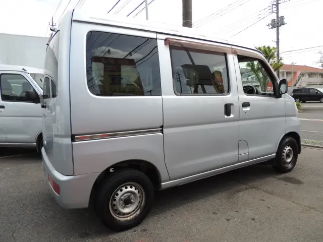 ダイハツ ハイゼットバン EBD-S321V(2WD)の写真12