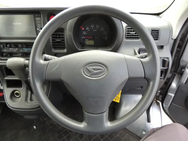 ダイハツ ハイゼットバン EBD-S321V(2WD)の写真28
