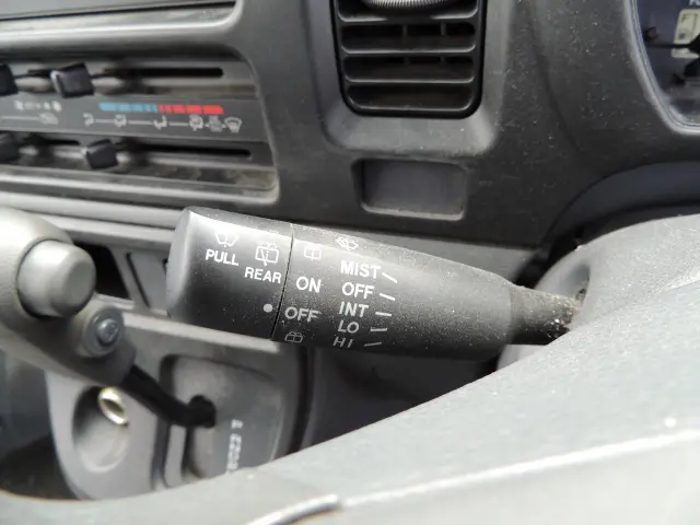 ダイハツ ハイゼットバン EBD-S321V(2WD)の写真30
