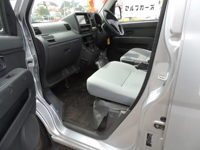 ダイハツ ハイゼットバン EBD-S321V(2WD)の写真42