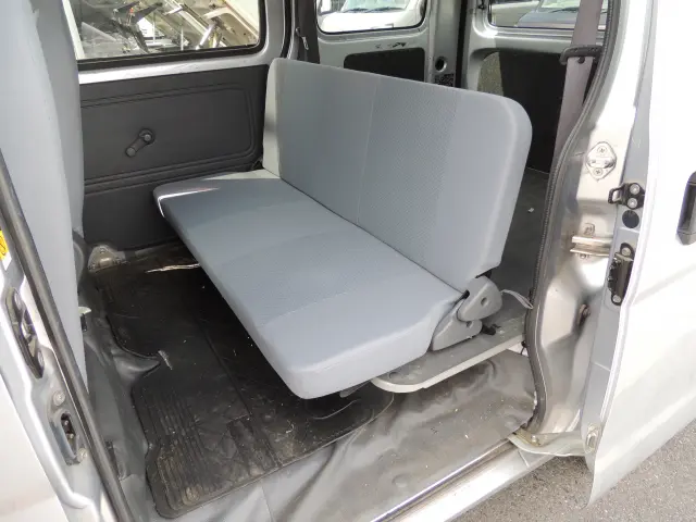ダイハツ ハイゼットバン EBD-S321V(2WD)の写真44