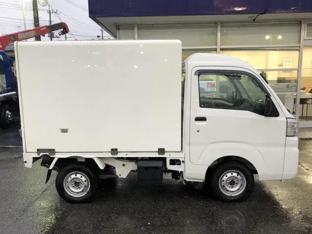 ダイハツ ハイゼットトラック EBD-S510P(2WD)の写真5